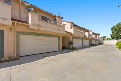 8317 Alameda Street, Downey, CA 90242 - Photo 4