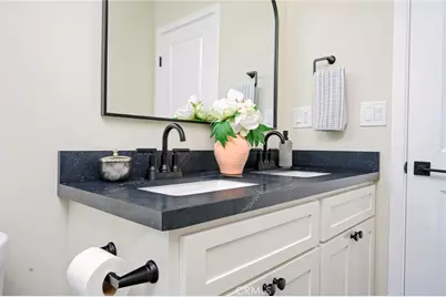 2306 W 180th St, Torrance, CA 90504 - Photo 24