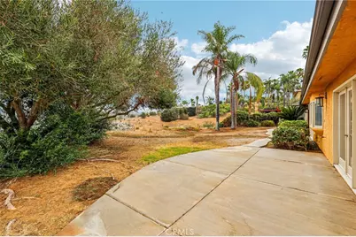 30181 Via Maria Elena, Bonsall, CA 92003 - Photo 52