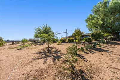 18572 Atlantic, Hesperia, CA 92345 - Photo 36