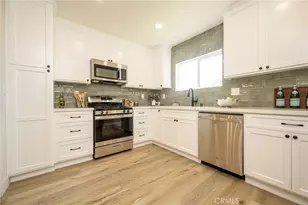 12126 Ainsworth St, Los Angeles, CA 90044 - Photo 10