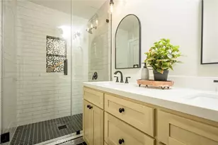 12126 Ainsworth St, Los Angeles, CA 90044 - Photo 16