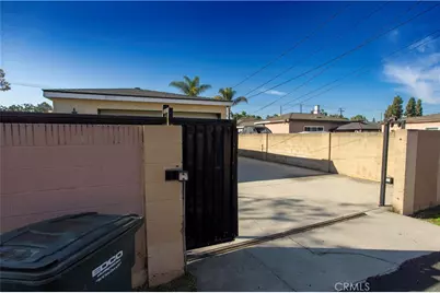 11891 Centralia, Lakewood, CA 90715 - Photo 8