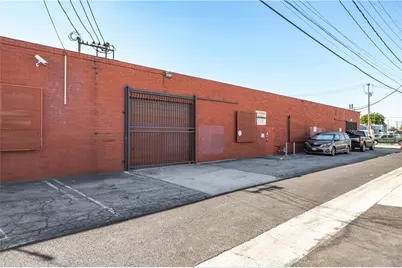 5565 Sheila Street, Commerce, CA 90040 - Photo 28