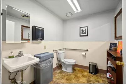 5565 Sheila Street, Commerce, CA 90040 - Photo 12