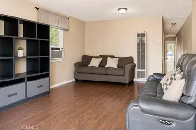 8437 San Vincente, South Gate, CA 90280 - Photo 16