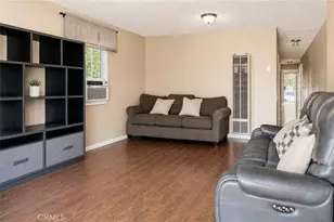 8437 San Vincente, South Gate, CA 90280 - Photo 16