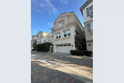 7832 Daisy Circle, Huntington Beach, CA 92648 - Photo 2