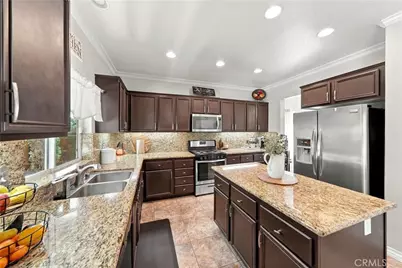 14621 Aztec, Victorville, CA 92394 - Photo 16