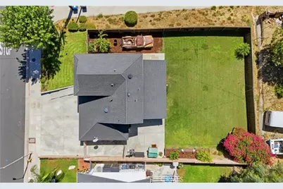 13945 Simshaw Avenue, Sylmar, CA 91342 - Photo 8