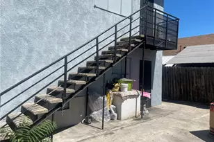 620 E 28th St, Los Angeles, CA 90011 - Photo 12