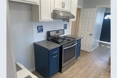 620 E 28th Street, Los Angeles, CA 90011 - Photo 4