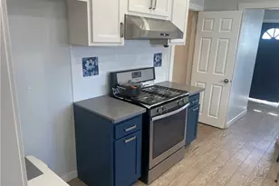 620 E 28th St, Los Angeles, CA 90011 - Photo 4