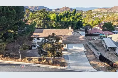 6301 Avenue De Palma, Jurupa Valley, CA 92509 - Photo 4