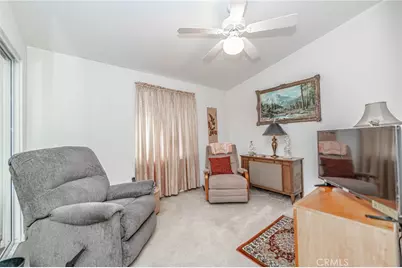 10001 W Frontage #113, South Gate, CA 90280 - Photo 26