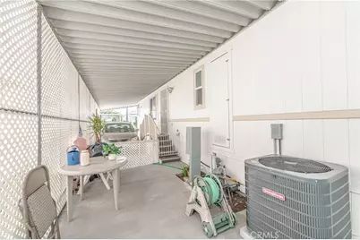 10001 W Frontage #113, South Gate, CA 90280 - Photo 32
