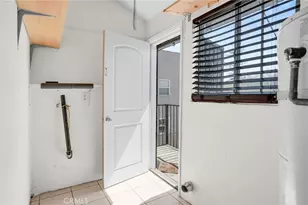 914 W 41st, Los Angeles, CA 90037 - Photo 26