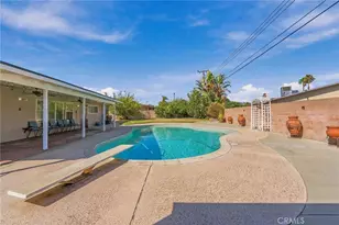 9081 Tangelo Ave, Fontana, CA 92335 - Photo 32