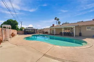 9081 Tangelo Ave, Fontana, CA 92335 - Photo 30