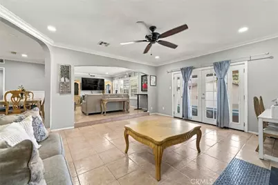 9081 Tangelo Avenue, Fontana, CA 92335 - Photo 10