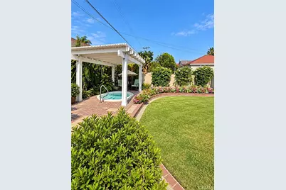 8553 Lowman, Downey, CA 90240 - Photo 4
