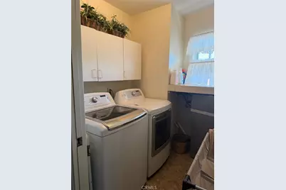 8553 Lowman, Downey, CA 90240 - Photo 18
