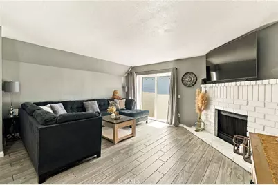 1074 S Mountain, Ontario, CA 91762 - Photo 6