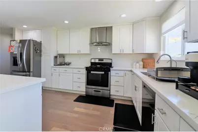2616 E Maverick Avenue, Anaheim, CA 92806 - Photo 18
