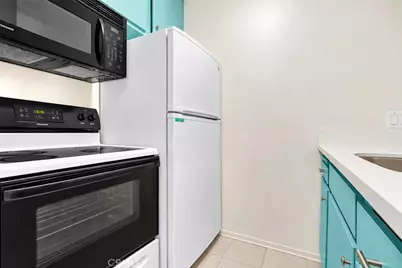 525 S Ardmore #253, Los Angeles, CA 90020 - Photo 2