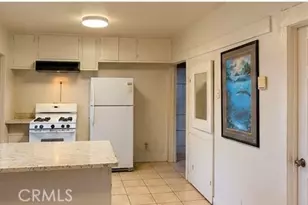 4267 Menlo, Los Angeles, CA 90037 - Photo 4