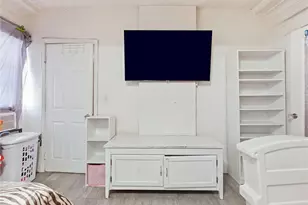 146 W Vernon, Los Angeles, CA 90037 - Photo 22