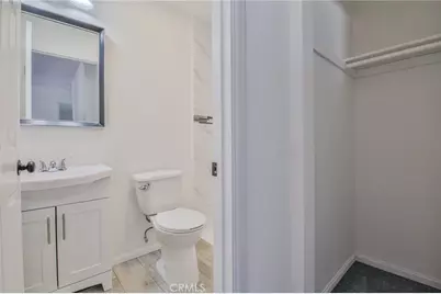975 E 43rd, Los Angeles, CA 90011 - Photo 20