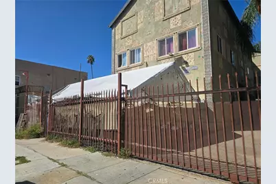 443 W 49th, Los Angeles, CA 90037 - Photo 2