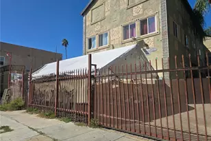 443 W 49th, Los Angeles, CA 90037 - Photo 2