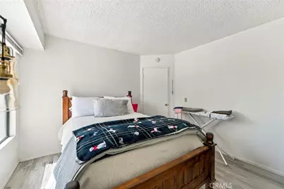 16180 Westland, Victorville, CA 92395 - Photo 36