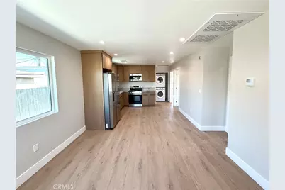 236 E E 99th, Los Angeles, CA 90003 - Photo 20