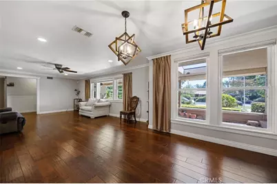 17183 Sunburst, Northridge, CA 91325 - Photo 4