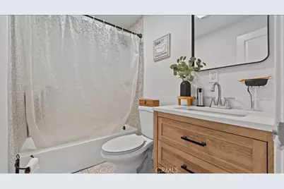 1516 Home, San Bernardino, CA 92411 - Photo 16