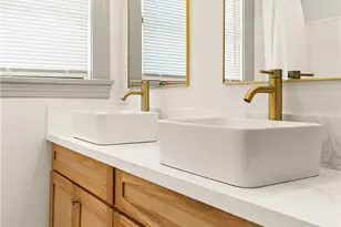 1132 W 56th, Los Angeles, CA 90037 - Photo 14