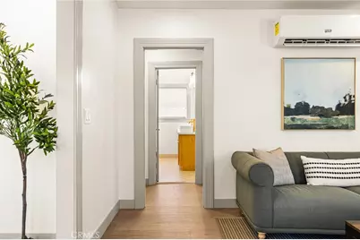 1132 W 56th, Los Angeles, CA 90037 - Photo 12