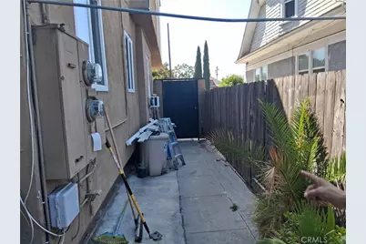 1321 E Adams, Los Angeles, CA 90011 - Photo 6
