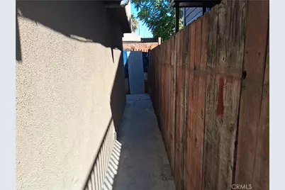 1321 E Adams, Los Angeles, CA 90011 - Photo 8