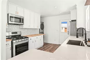 607 W 111th Pl, Los Angeles, CA 90044 - Photo 8