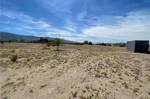 10794 Palomar, Lucerne Valley, CA 92356 - Photo 14