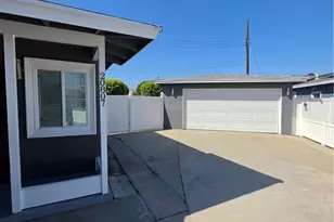 20807 Doble, Torrance, CA 90502 - Photo 6