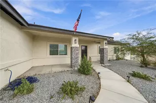 16323 Menahka, Apple Valley, CA 92307 - Photo 4