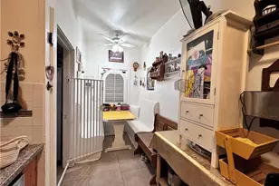 2116 S Palm Grove Ave, Los Angeles, CA 90016 - Photo 12