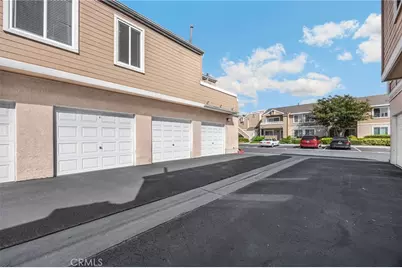 10411 E Briar Oaks, Stanton, CA 90680 - Photo 2