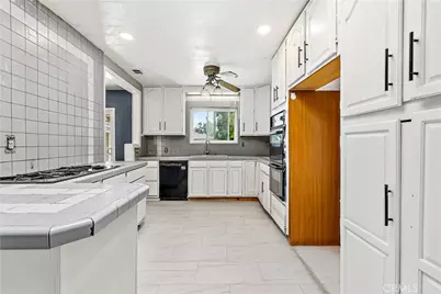 14318 Madris, Norwalk, CA 90650 - Photo 10