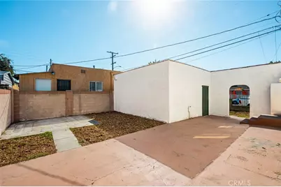 10820 Capistrano, Lynwood, CA 90262 - Photo 36